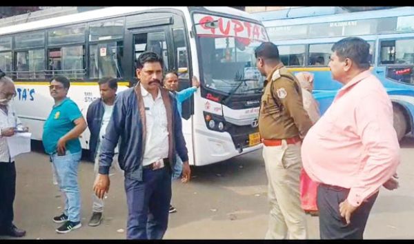 प्रेशर हॉर्न पर सख्ती: 32 बस-ट्रकों पर जुर्माना