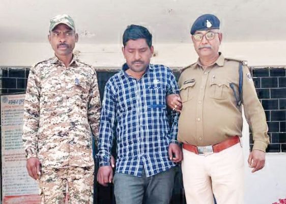 गांजा तस्करी, एक आरोपी गिरफ्तार