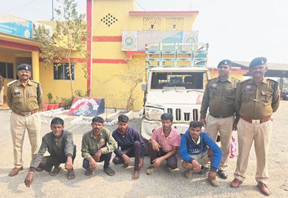 मवेशी तस्करी, 5 आरोपी गिरफ्तार