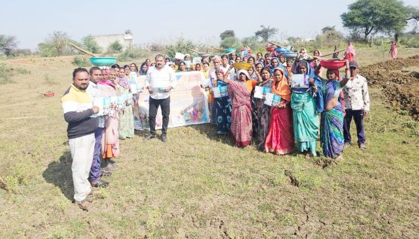 सांकरा में रोजगार गारंटी व आवास योजना जागरूकता अभियान