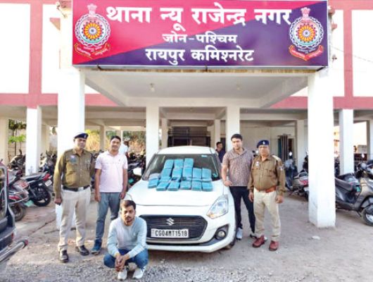 20 किलो गांजा लेकर प्रयागराज जा रहा तस्कर लालपुर के पास पकड़ाया दो साथी फरार