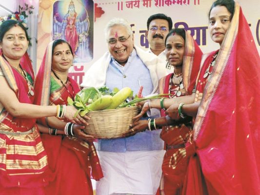 शाकंभरी महोत्सव पर पटेल समाज के भवन का बघेल-वोरा ने किया लोकार्पण