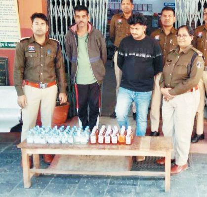 शराब परिवहन करते 2 आरोपी गिरफ्तार