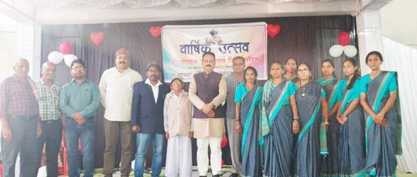 गोपालजी आदर्श विद्या मंदिर सारंगढ़ में वार्षिक उत्सव