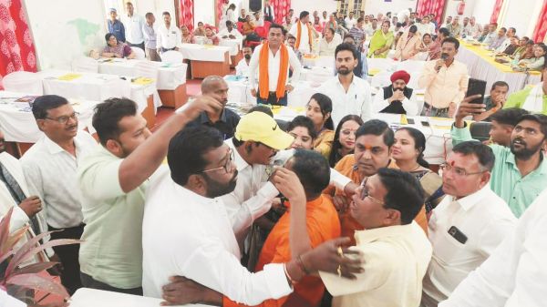 सडक़ चौड़ीकरण और चौक-चौराहों के नामकरण के हंगामे के बीच सभी विषय पर लगी मुहर