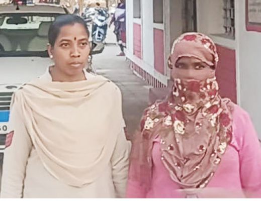 पत्नी ने ही की हत्या, 3 नाबालिगों संग जलाई थी लाश, सभी गिरफ्तार