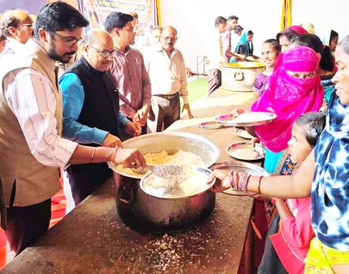 राजिम भक्तिन माता भोग भंडारा में दक्षिण भारत का पुलियारम प्रसाद रहा विशेष