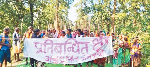 हवाई सर्वे हो या जमीनी, अडानी को एक इंच जमीन नहीं देंगे...