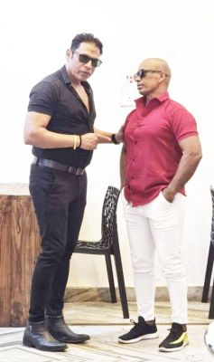 बिना हथियार के आत्मरक्षा की तकनीक सिखाता है मार्शल आर्ट