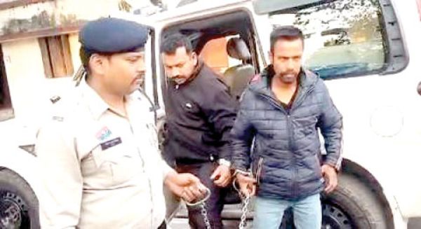 हेरोइन तस्करी: आरक्षक का सहयोगी गिरफ्तार