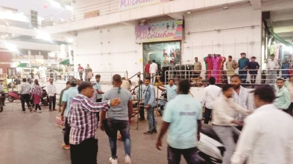 निगम का तीसरे दिन भी चला अतिक्रमण मुक्त अभियान