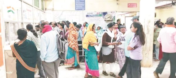 मौसमी बीमारियों के मरीज बढ़ रहे