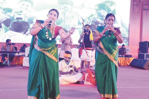 राजिम कुंभ कल्प : चोला माटी के हे राम सुनकर दर्शक हुए भावुक