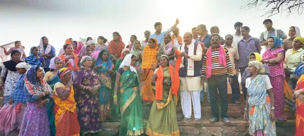 परदेशी साहू ने जी राम जी योजना की चौपाल में दी जानकारी