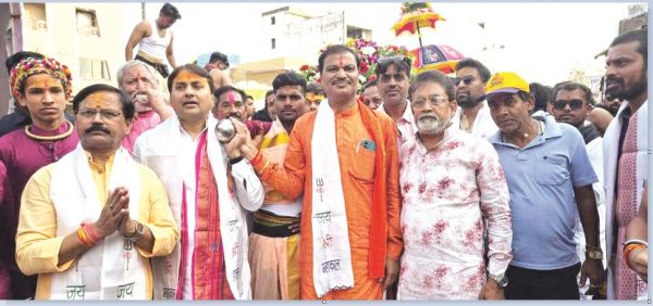 महाशिवरात्रि पर निकली महाकाल की पगड़ी यात्रा