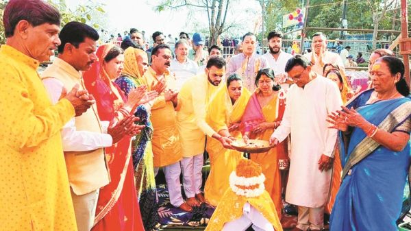 शिवनाथ तट पर गूंजा हर-हर महादेव