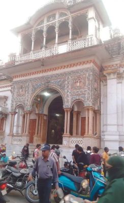 महाशिवरात्रि पर शिवालयों में उमड़े भक्त