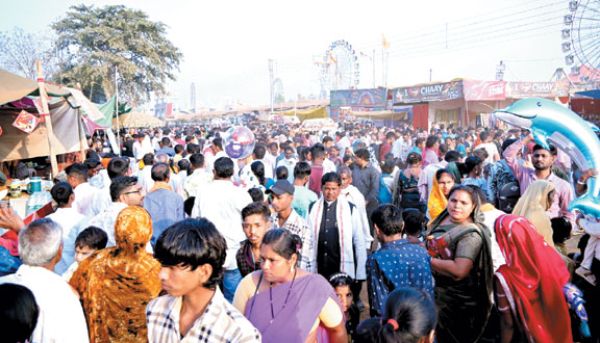 राजिम कुंभ कल्प के समापन पर उमड़ी भीड़, टूटा कई वर्षों का रिकार्ड