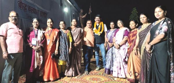 दीपांकर बौद्व कल्याण समिति के चुने गए अध्यक्ष 501 मतों से निकटतम प्रतिद्वंदी वंदना को दी मात