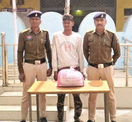 20 हजार के गांजा के साथ  आरोपी गिरफ्तार, जेल