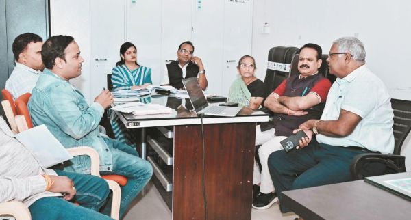 स्वास्थ्य सेवाओं को और सुदृढ़ करने बल