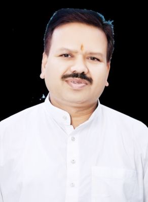 पीएम आवास योजना में भ्रष्टाचार गरीब हितग्राहियों के अधिकार पर कुठाराघात-विनोद चंद्राकर