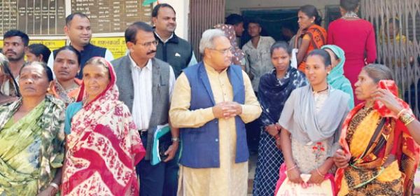  राज्य खाद्य आयोग के अध्यक्ष का कोंडागांव दौरा