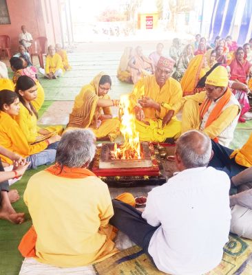 त्रिदिवसीय पंचकुंडी गायत्री महायज्ञ  सम्पन्न