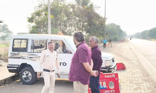 तिवरैया में आरटीओ जांच को लेकर विवाद, शिकायत दर्ज