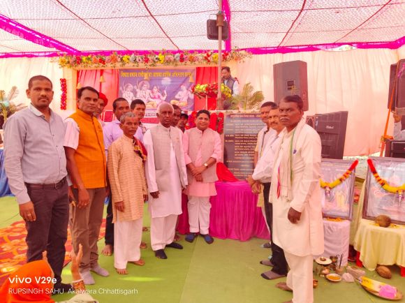 संत निरंकारी मिशन ने नेहरू घाट पर चलाया स्वच्छता अभियान