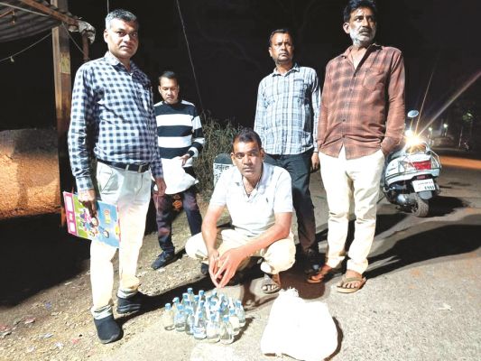 अवैध शराब मामले में एक आरोपी पर कार्रवाई