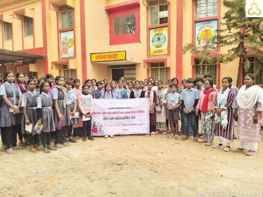 सीएचसी में एक्सपोजऱ विजिट, जीवन कौशल व बाल विवाह रोकथाम पर प्रशिक्षण