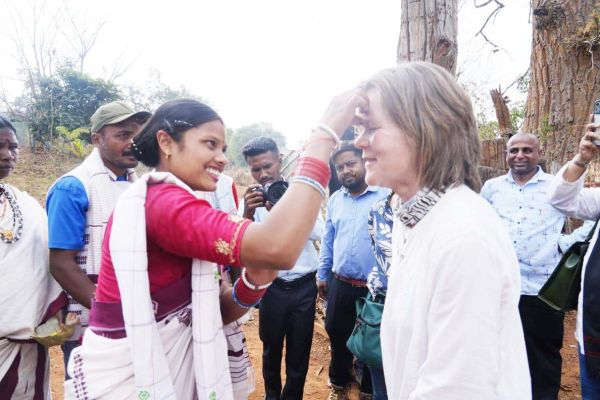 बस्तर की माटी में घुली अंतरराष्ट्रीय महक