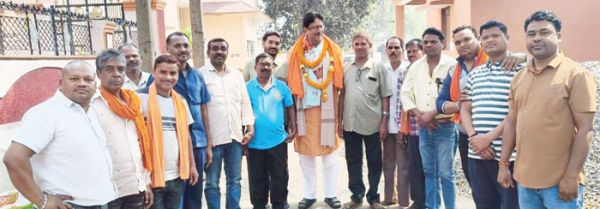 पादप बोर्ड उपाध्यक्ष का धरसीवां मंडल दौरा