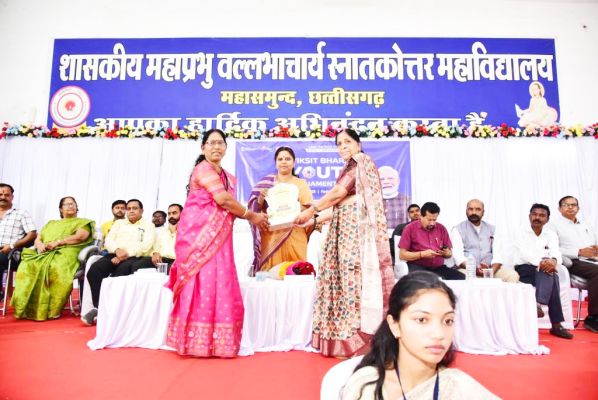 युवा संसद न केवल मंच है बल्कि एक प्रयोगशाला भी है-सांसद रूपकुमारी