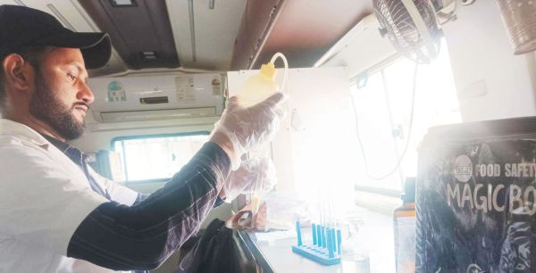 होटलों की जांच, नमूने लिए