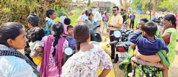 महापौर ने विकास कार्यों व मूलभूत समस्याओं का लिया जायजा