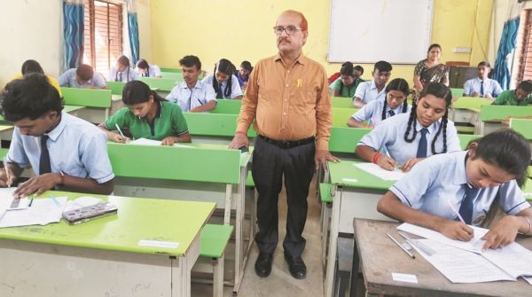 25 परीक्षा केन्द्रों का निरीक्षण