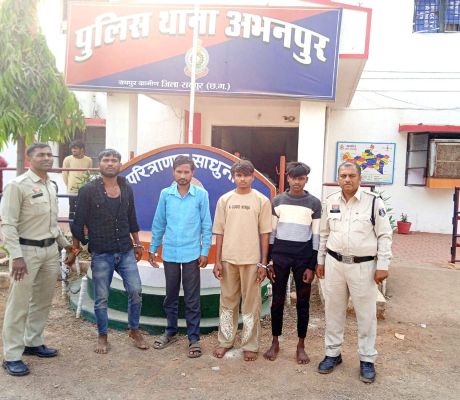  5 साल से फ रार वारंटी गिरफ्तार, उपद्रवियों को भेजा गया जेल