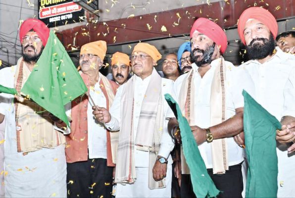 होला मोहल्ला के लिए संगत बसें रवाना