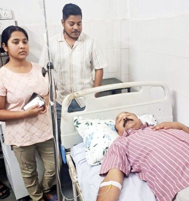 रामानुजगंज में मधुमक्खियों का हमला, पंचायत सचिव, कांग्रेस नेता सहित 8 से अधिक लोग घायल