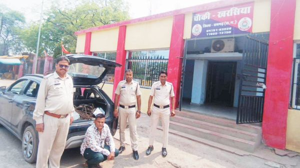 कार से 190 किलो लोहे का स्क्रैप जब्त, आरोपी गिरफ्तार