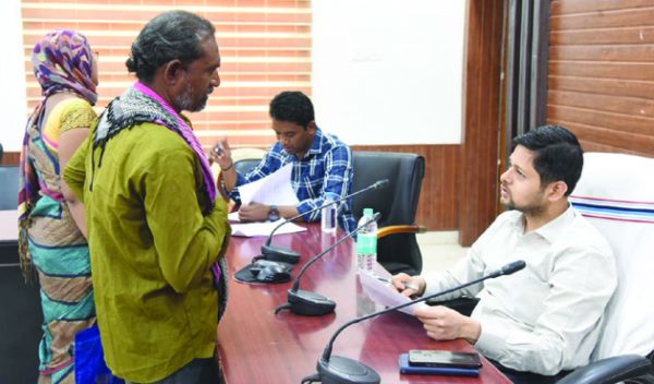 नगपुरा के ग्रामवासियों ने रेबीज टीका उपलब्ध कराने के लिए दिया आवेदन