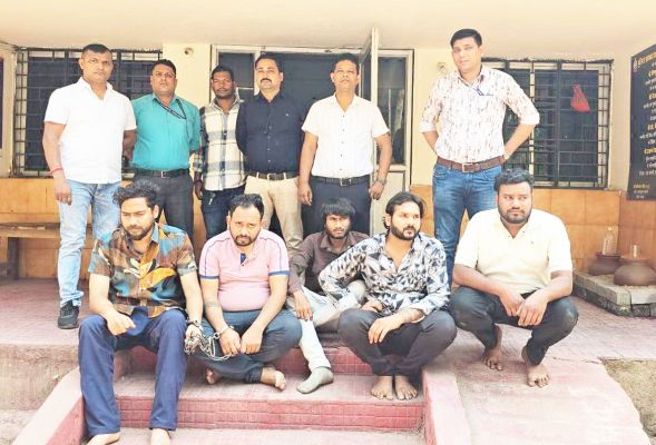 महिला को सीएसआर फंड दिलाने के नाम पर करोड़ों की ठगी