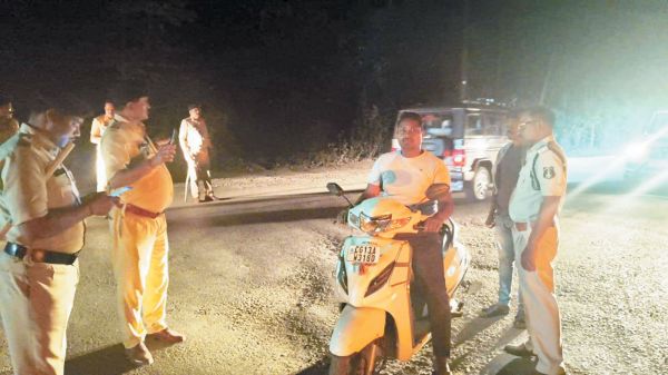 विजुअल पुलिसिंग : रायगढ़ में पैदल पेट्रोलिंग