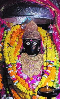 दंतेश्वरी मंदिर में 3391 तेल और 900 से अधिक घी के ज्योति कलश