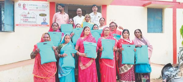 दैवीय पर्व पर नगर की मातृ शक्तियों का सम्मान