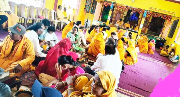 5 कुण्डीय गायत्री यज्ञ  के साथ पूर्णाहुति