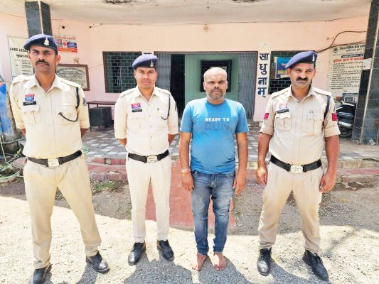 धान खरीदी में 70 लाख से अधिक की हेराफेरी, खरीदी प्रभारी गिरफ्तार