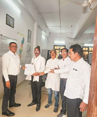 मुख्य मार्ग पर सडक़ सुरक्षा पर जताई चिंता, कलेक्टर को आवेदन, कार्रवाई की मांग